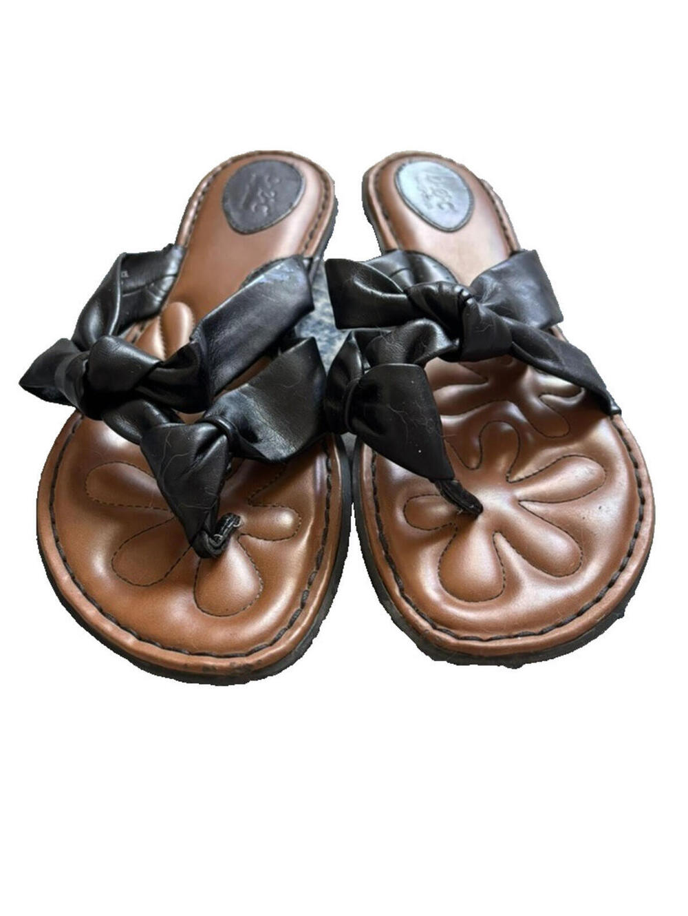 Born black leather top knot flat‎ sandals sz 11